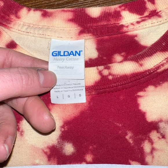 Gildan Alabama Red and Cream Tie-Dye Graphic Short Sleeve Top Size L - Picture 7 of 8